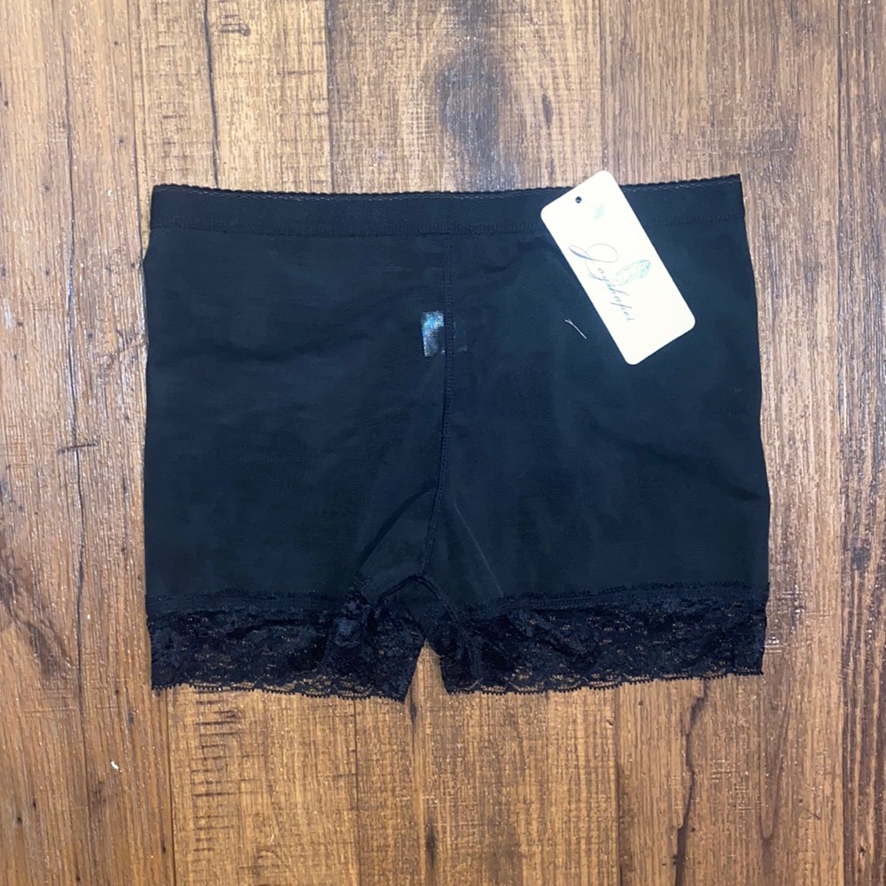 SHAPEWEAR / MÉDIUM